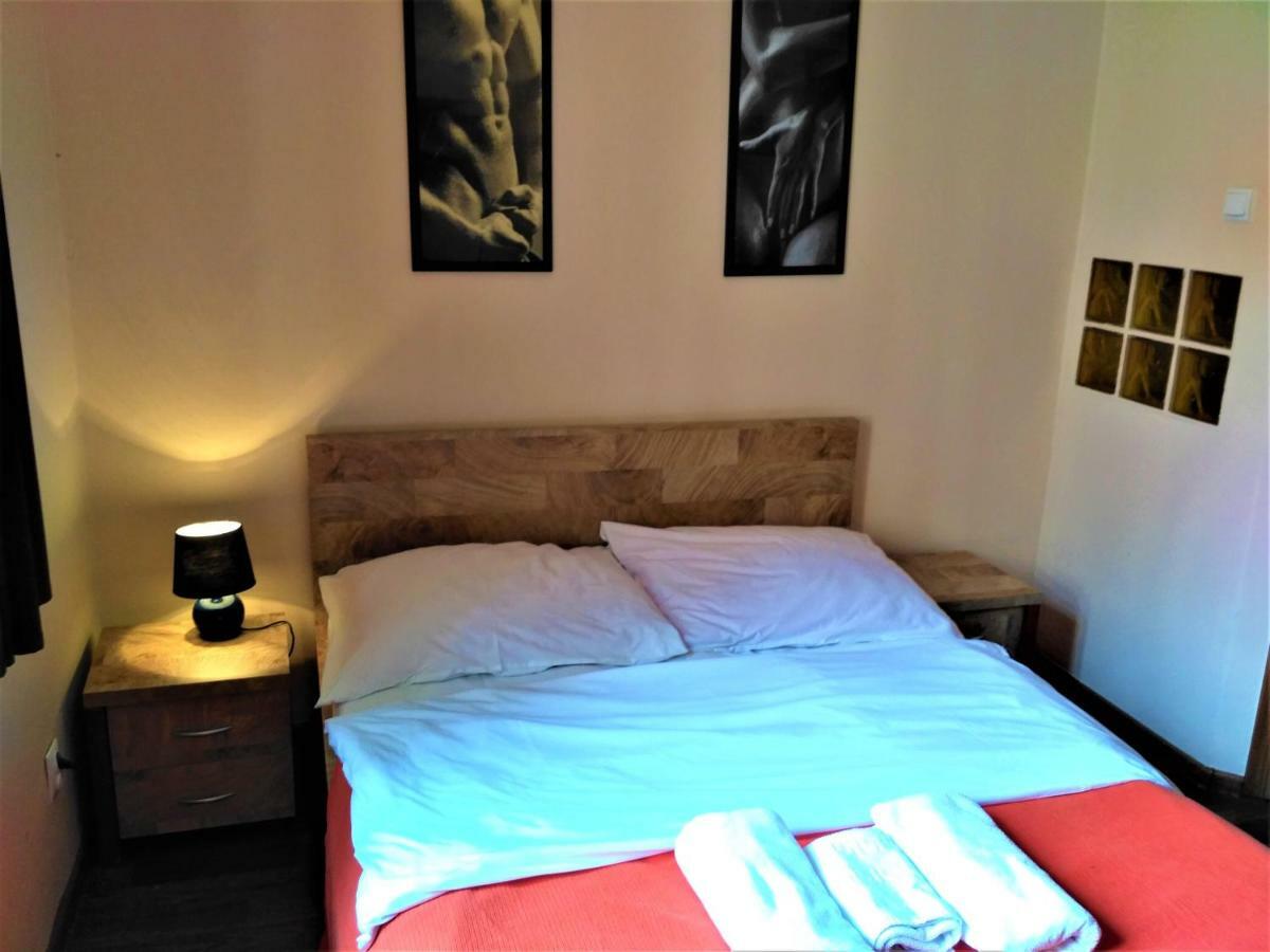 Akt Studio Apartment City Centre Cracóvia Exterior foto